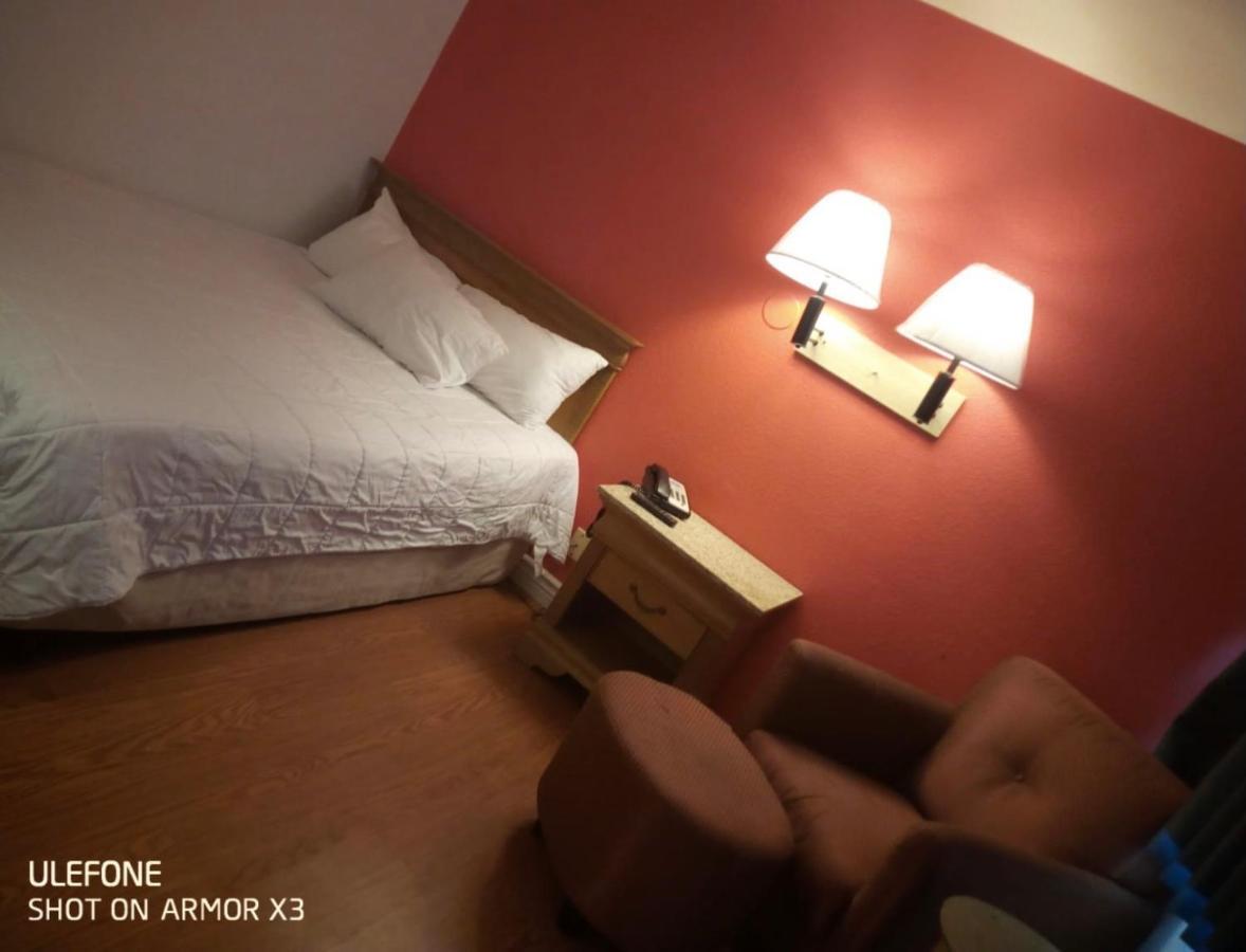Willcox Extended Inn And Suites Exteriör bild