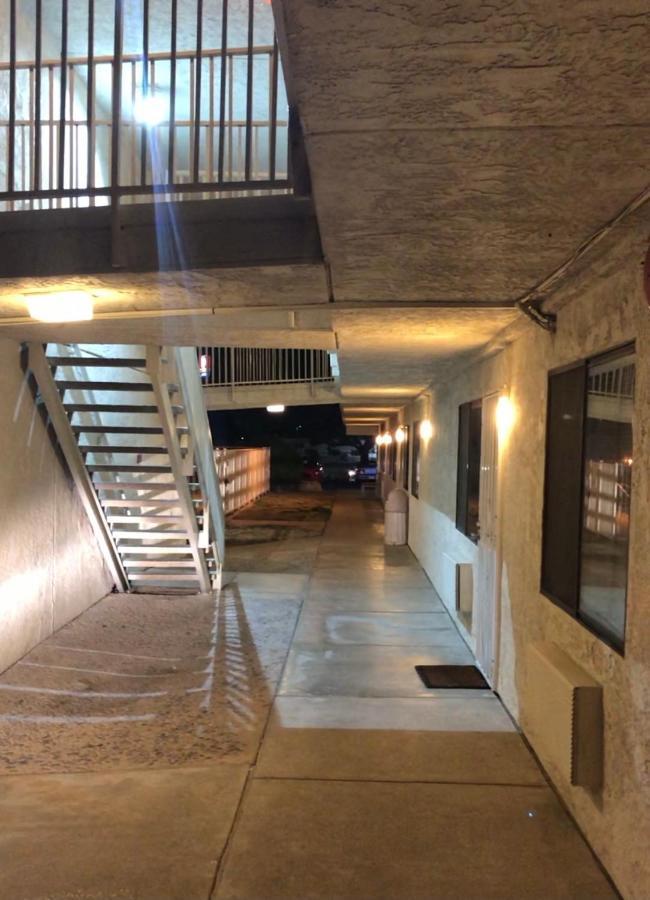 Willcox Extended Inn And Suites Exteriör bild